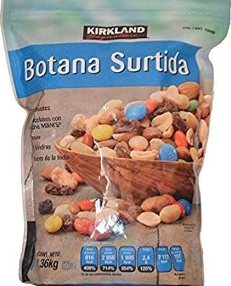 Mix de M&M's con cacahuates, pasitas, nuez de la india y almendras 1.36kg